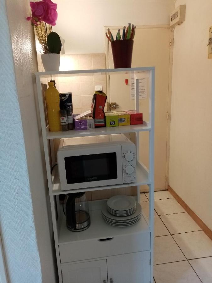 Studio 10 Avec Wifi Limoges Dış mekan fotoğraf