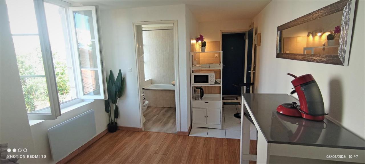 Studio 10 Avec Wifi Limoges Dış mekan fotoğraf